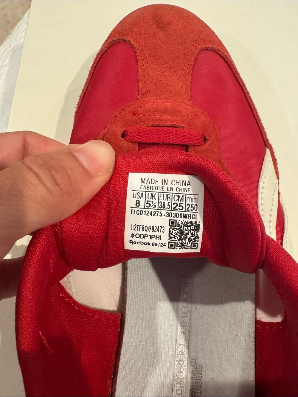 Reebok Womens Red Suede & Mesh Low-Top Sneakers